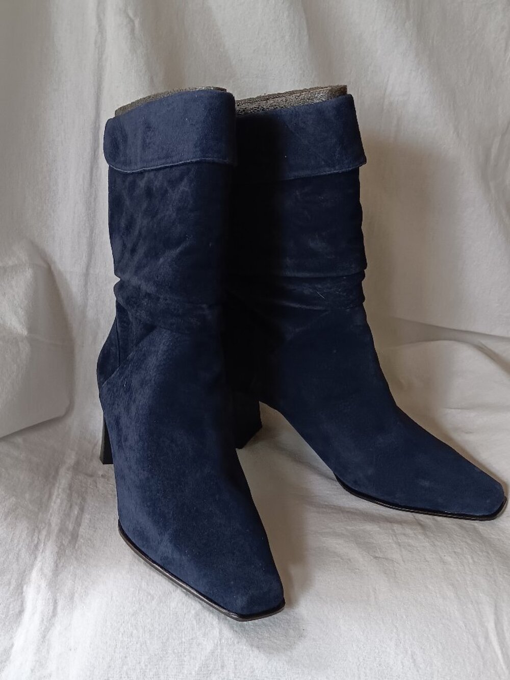 Markon Boots 7.5W Navy Faux Suede Calf Slouchy Block Heel